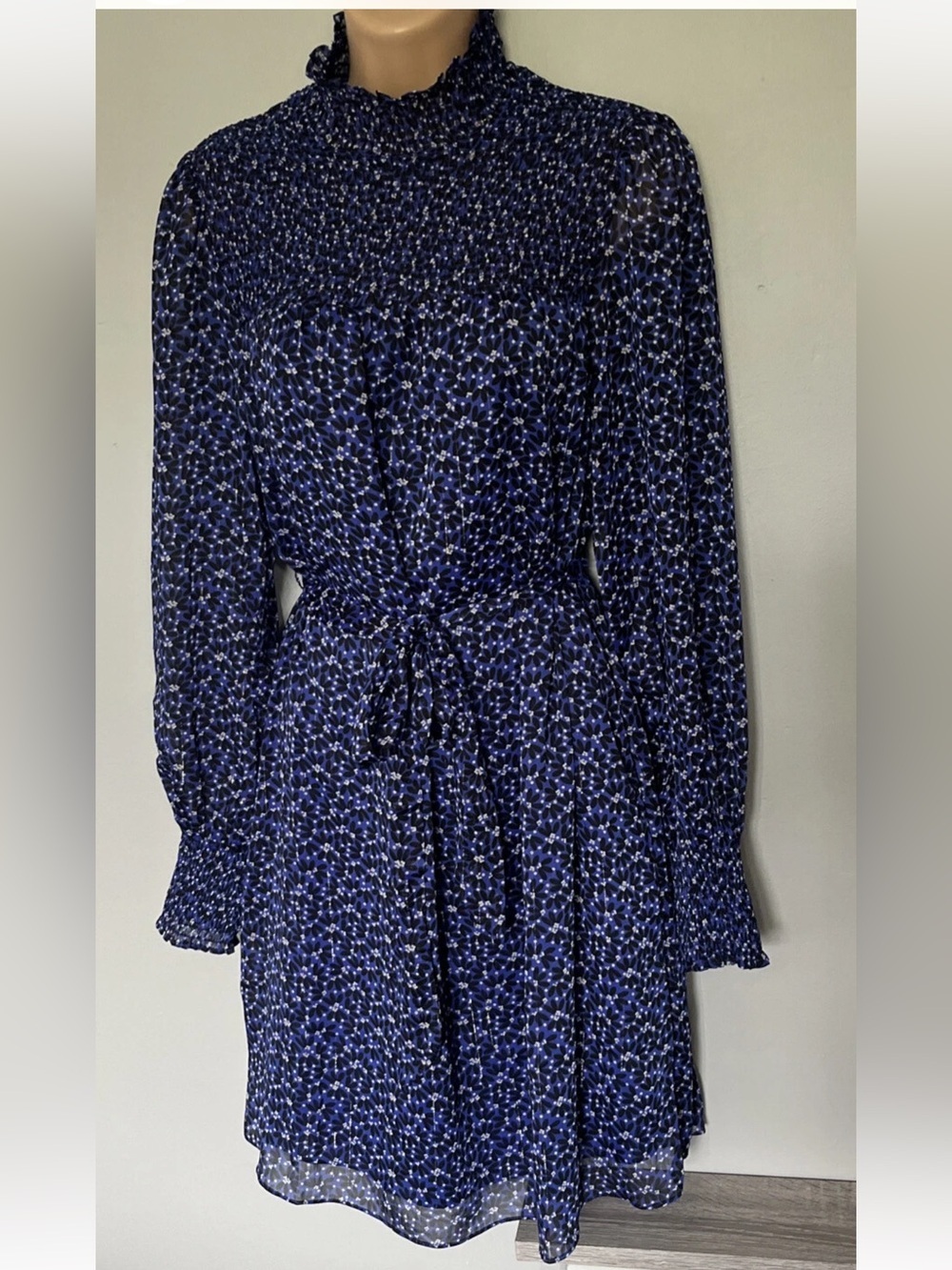 BODEN Blue Smocked Yoke Metallic Long Sleeve Floral Dress Size 4